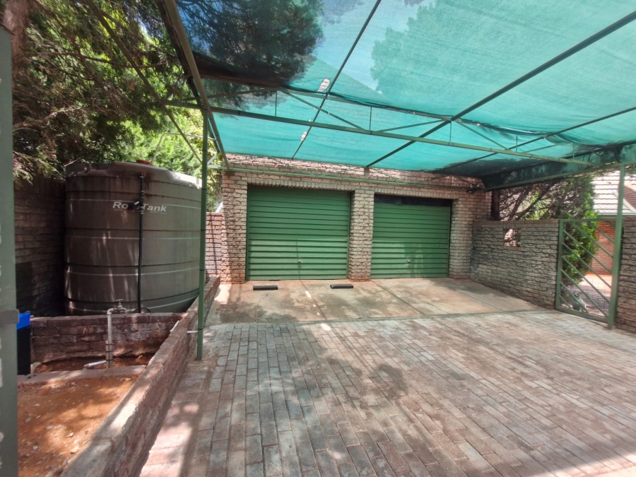 4 Bedroom Property for Sale in Kathu Northern Cape